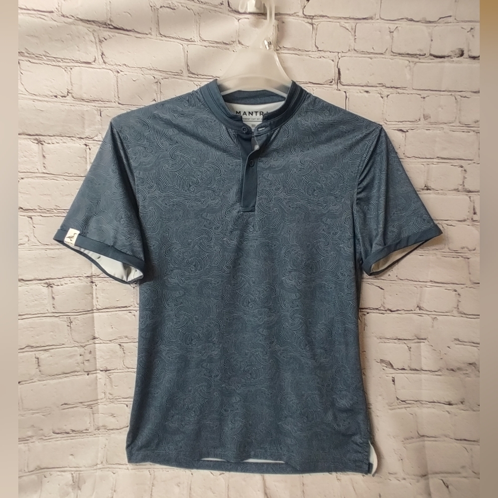 Mantra Shirt Mens Catalyst Collarless Polo Small Stretch Performance Golf